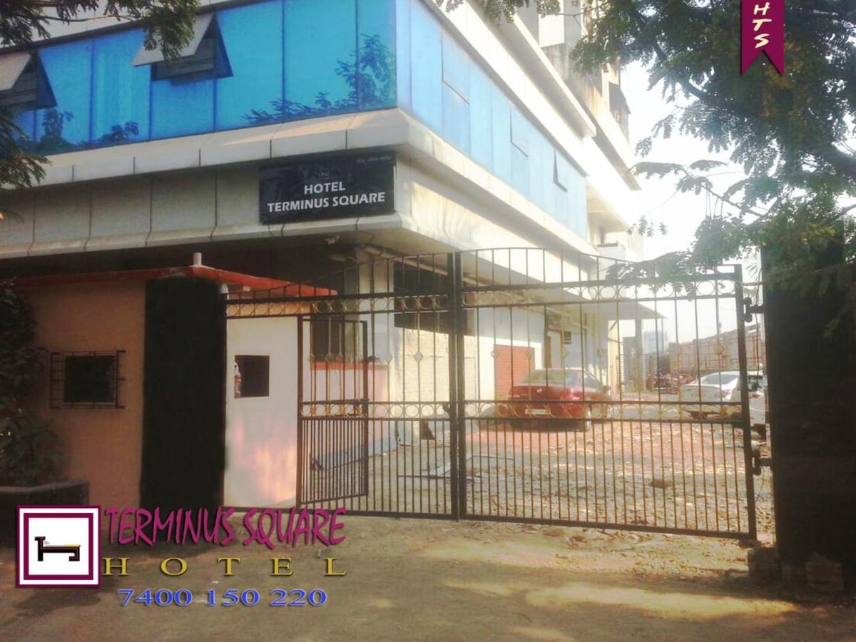 Terminus Square Hotel Kurla Luaran gambar
