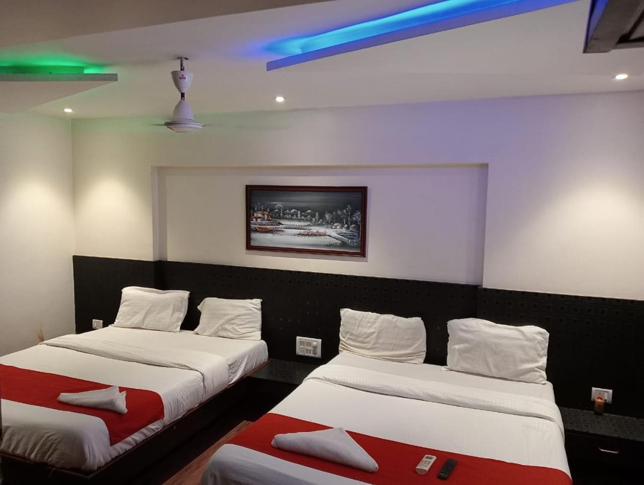 Terminus Square Hotel Kurla Luaran gambar