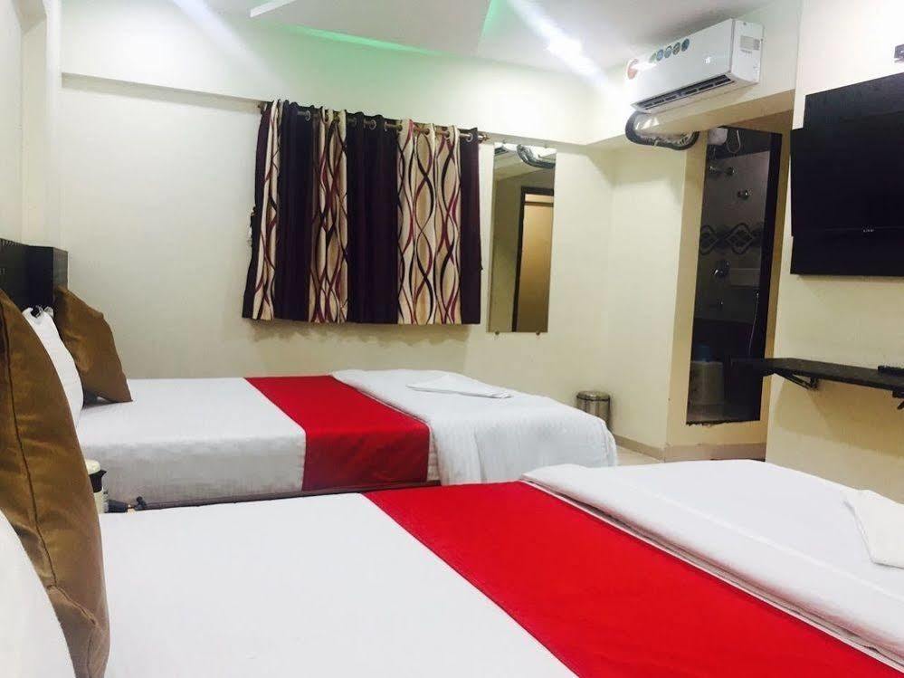 Terminus Square Hotel Kurla Luaran gambar