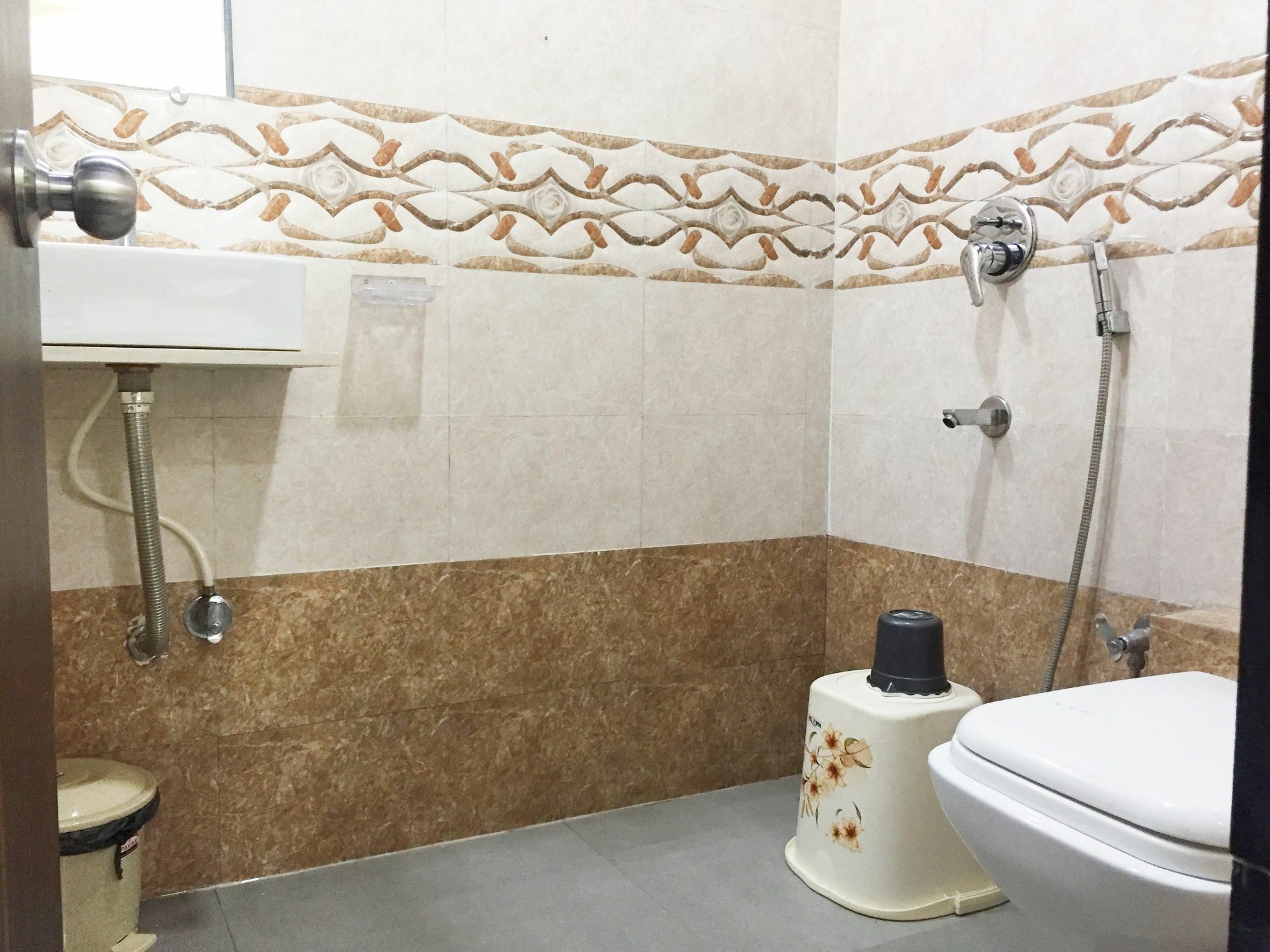 Terminus Square Hotel Kurla Luaran gambar